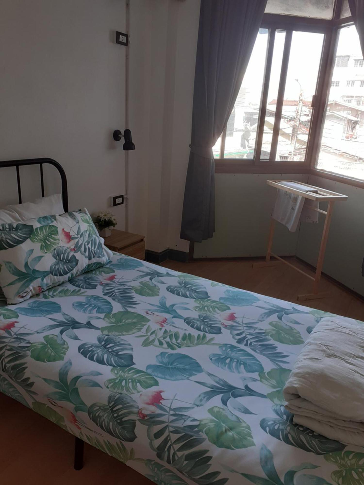 Baansu Hostel Бангкок Екстер'єр фото