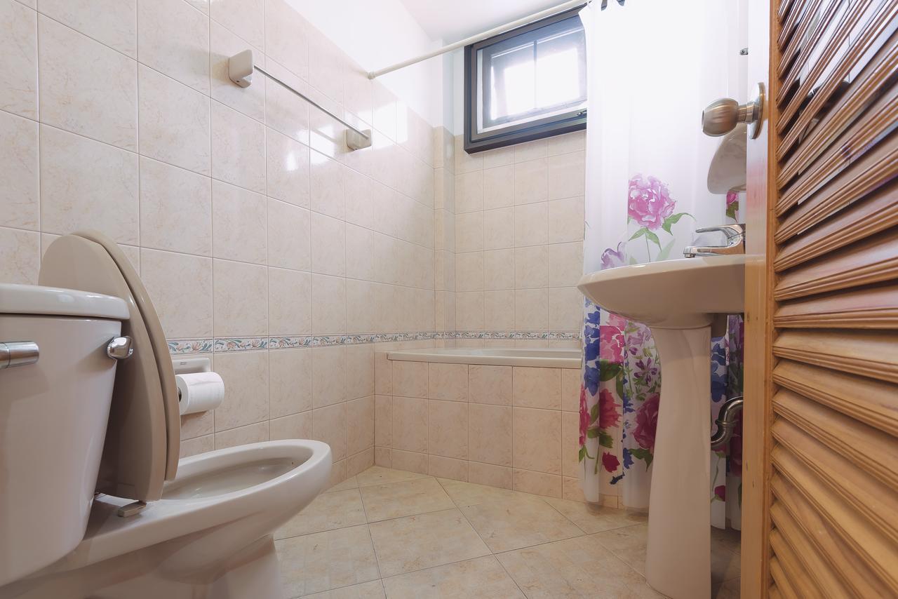 Baansu Hostel Бангкок Екстер'єр фото